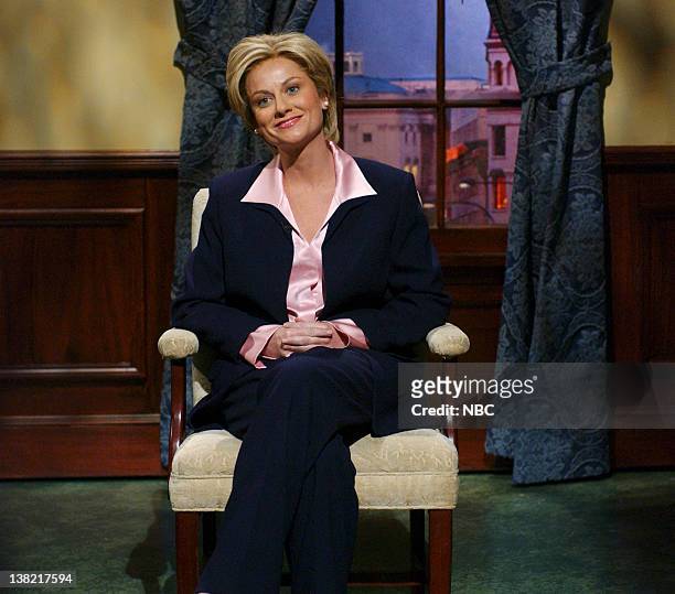 Episode 11 -- Aired -- Pictured: Amy Poehler as Hillary Clinton during "Anderson Cooper 360" skit on January 21, 2006