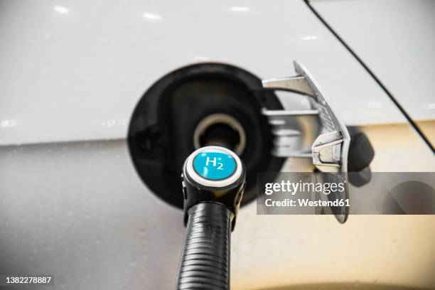 Refuelling Of Modern Hydrogenfueled Car, 照片檔
