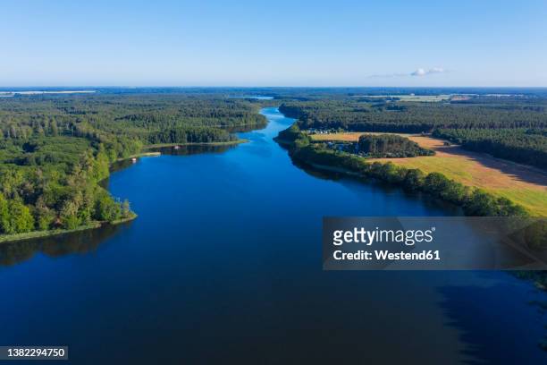 aerial view of vilzsee lake in summer - mecklenburger seenplatte stock-fotos und bilder