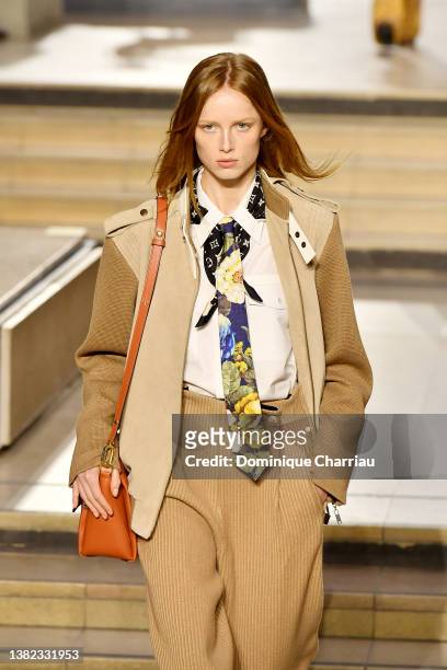 Rianne Van Rompaey walks the runway during the Louis Vuitton Womenswear Fall/Winter 2022-2023 show as part of Paris Fashion Week on March 07, 2022 in...