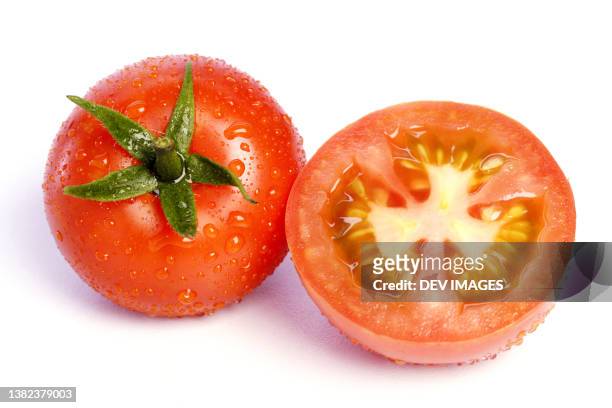 ripe tomatoes on white background,close up - tomate freisteller stock-fotos und bilder