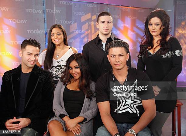 Mike "The Situation" Sorrentino, Sammi "Sweetheart" Giancola, Nicole "Snooki" Polizzi, Vinny Guadagnino, Paul "DJ Pauly D" DelVecchio, Jenni "JWoww"...