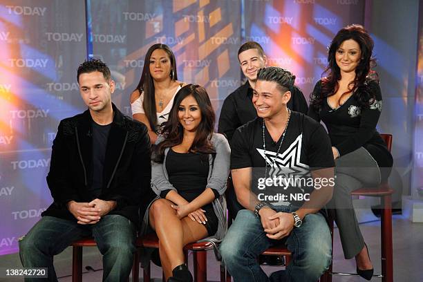 Mike "The Situation" Sorrentino, Sammi "Sweetheart" Giancola, Nicole "Snooki" Polizzi, Vinny Guadagnino, Paul "DJ Pauly D" DelVecchio, Jenni "JWoww"...