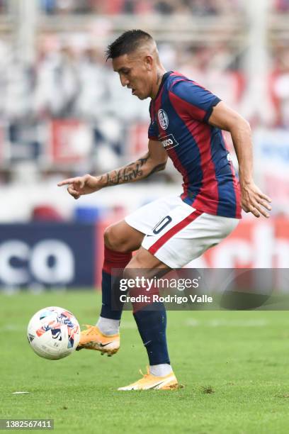 Ricardo Centurion of San Lorenzo drives the ball during a match between San Lorenzo and River Plate as part of Copa de la Liga 2022 at Pedro Bidegain...