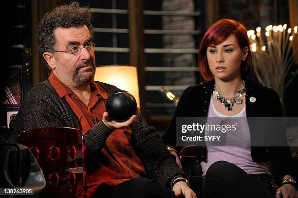 Episode 305 -- Pictured: Saul Rubineck as Artie Nielsen, Allison Scagliotti as Claudia Donovan