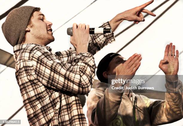 Rapper Sign Language Signmark Photos and Premium High Res Pictures - Getty Images