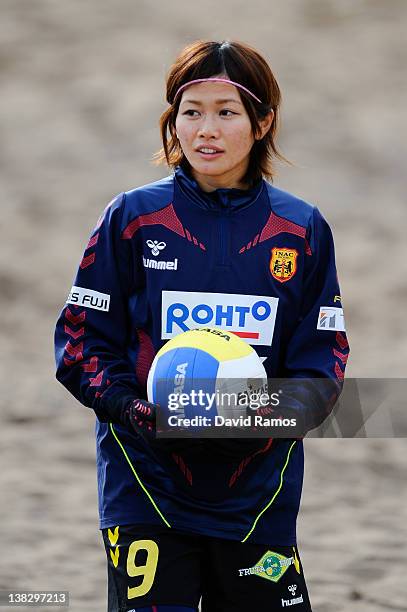 Nahomi Kawasumi of INAC Kobe Leonessa Ladies looks on during a training session at the Club Natacion Barcelona sport complex in La Barceloneta beach...