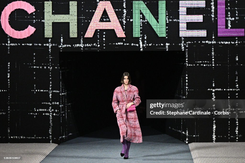 Chanel: Runway - Paris Fashion Week - Womenswear F/W 2022-2023