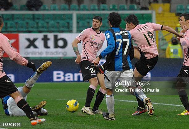 Igor Budan of Palermo scores his team's second goal during the Serie A match between US Citta di Palermo and Atalanta BC at Stadio Renzo Barbera on...