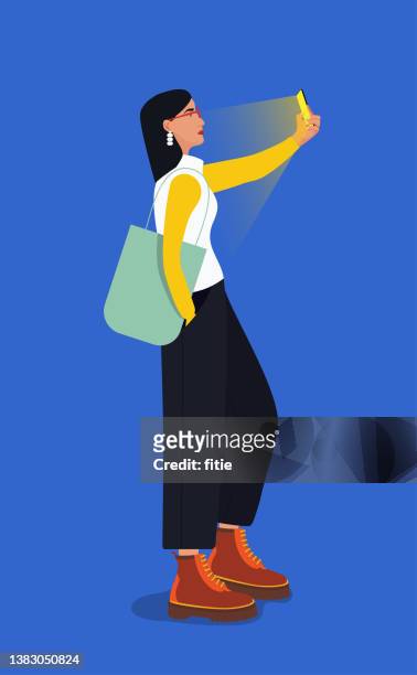 ilustrações de stock, clip art, desenhos animados e ícones de fashion and beautiful girl  with empty shopping bag are taking a selfie - selfie