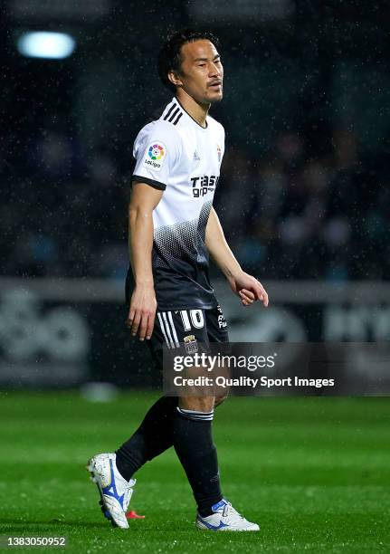 Shinji Okazaki of FC Cartagena looks on during the LaLiga Smartbank match between FC Cartagena and SD Eibar at Municipal Cartagonova on March 06,...