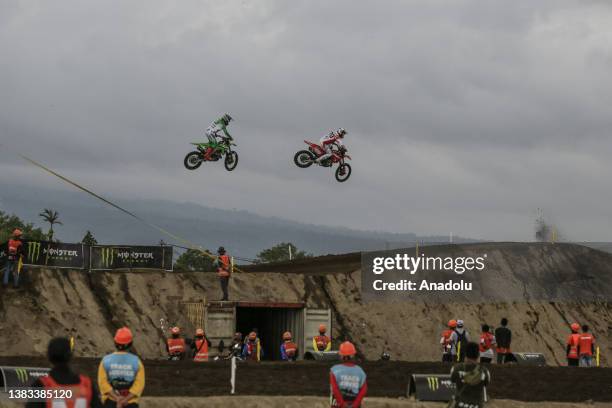 French Motorcross Racers 2,253 French Motocross Stock Photos, High-Res Pictures, and Images ...