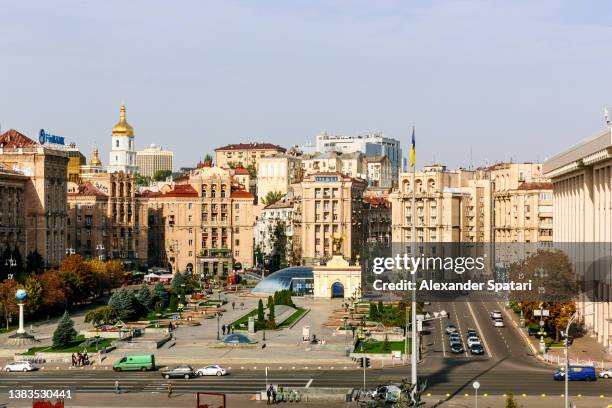 maidan nezalezhnosti (independence square) in kyiv, ukraine - independence square stock pictures, royalty-free photos & images