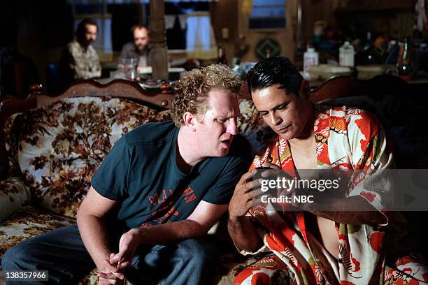 The Frank Factor" Episode 4 -- Pictured: Jason Lee as Earl Hickey, Ethan Suplee as Randy Hickey, Michael Rapaport as Frank, Raymond Cruz as Paco