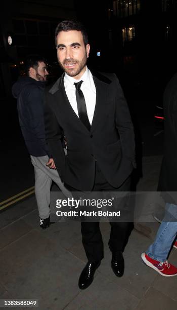 Brett Goldstein arrives at dunhill's Pre-BAFTA filmmakers dinner & party on March 09, 2022 in London, England.
