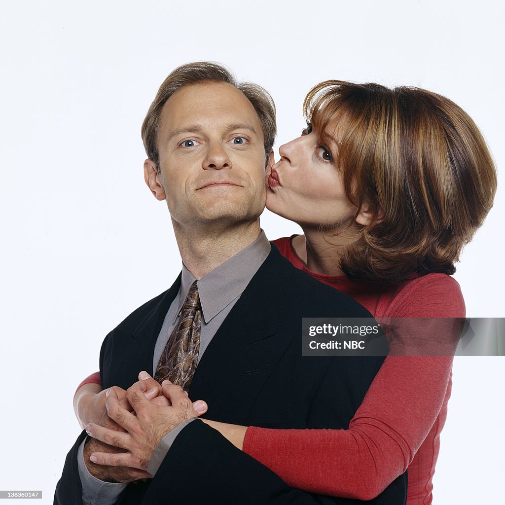 Jane Leeves and David Hyde Pierce on the Niles and Daphne Romance Jane Leeves and David Hyde Pierce on the Niles and Daphne Romance