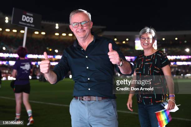 Federal Labor Leader Anthony Albanese marches alongside Penny Wong during the 44th Sydney Gay and Lesbian Mardi Gras Parade on March 05, 2022 in...