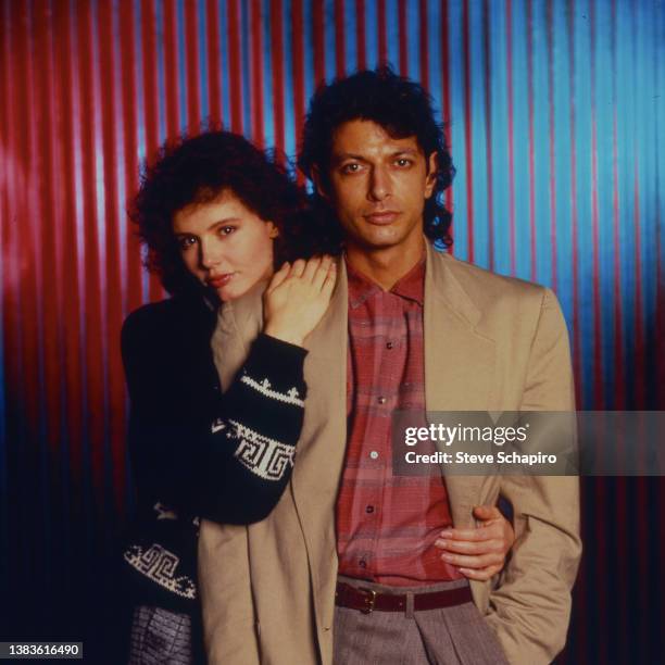 View of American actors Geena Davis and Jeff Goldblum on the set of the film 'The Fly' , Los Angeles, California, 1985.