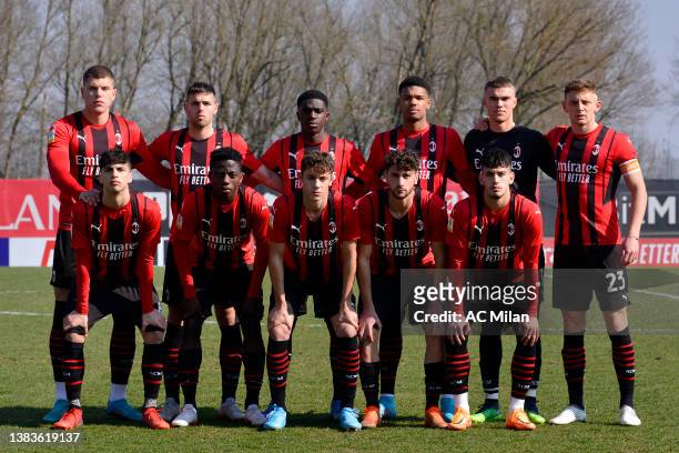 Team of AC Milan line up during the Primavera 1 match between AC Milan U19 U19 and Lecce Berretti at Campo Sportivo Vismara on March 09, 2022 in...