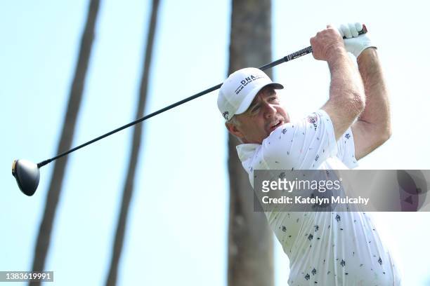 Rod Pampling of Australia plays his shot from the second tee during round one of the Hoag Classic at Newport Beach Country Club on March 4, 2022 in...