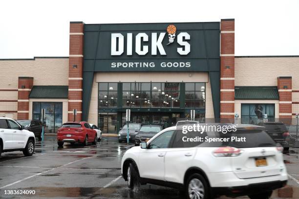 Dick’s Sporting Goods store stands in Staten Island on March 09, 2022 in New York City. The US-based sporting goods retailer reported that net sales...