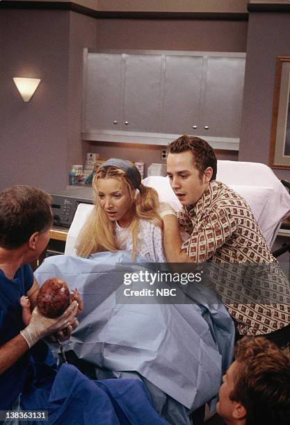 The One Hundredth" Episode 3 -- Pictured: Sam Anderson as Dr. Harad, Lisa Kudrow as Phoebe Buffay, Giovanni Ribisi as Frank Buffay Jr.