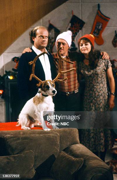 Call Me Irresponsible" Episode 7 -- Pictured: Moose as Eddie, Kelsey Grammer as Doctor Frasier Crane, John Mahoney as Martin Crane, Jane Leeves as...