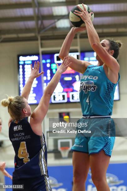 Jenna O’Hea of the Flyers shoots during the round 14 WNBL match between Southside Flyers and Sydney Flames at Dandenong Stadium, on March 10 in...