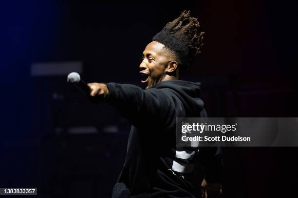 Jamal Raper 52 Contra (Rapper) Stock Photos, High-Res Pictures, and Images - Getty ...