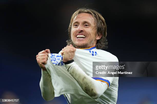 Luka Modric of Real Madrid celebrates following the UEFA Champions League Round Of Sixteen Leg Two match between Real Madrid and Paris Saint-Germain...