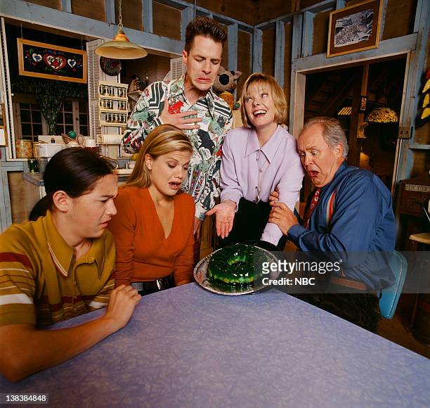 Season 3 -- Pictured: Kristen Johnston as Sally Solomon, French Stewart as Harry Solomon, Jane Curtin as Dr. Mary Albright, John Lithgow as Dr. Dick...
