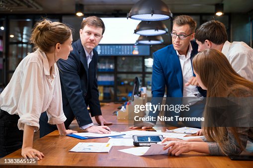 Build Effective Team Collaboration In The Workplace Business ...
