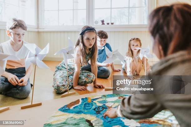 teaching children sustainability - estonia school stock pictures, royalty-free photos & images