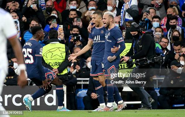 Kylian Mbappe Of Psg Celebrates His Goal With Neymar Jr During The Kylian Mbappe Of Psg Celebrates His Goal With Neymar Jr During The