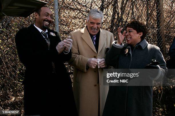 Invaders" Episode 22 -- Airdate -- Pictured: Jesse L. Martin as Detective Ed Green, Dennis Farina as Detective Joe Fontana, S. Epatha Merkerson as...