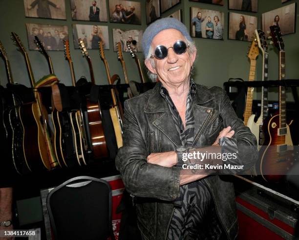 Keith Richards poses backstage during the Sixth Annual LOVE ROCKS NYC Benefit Concert For God's Love We Deliver at Beacon Theatre on March 10, 2022...
