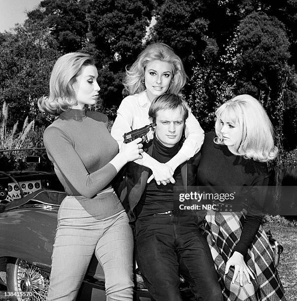 The Girls of Nazarone Affair" Episode 28 -- Aired -- Pictured: Danica D'Hondt as Lucia Nazarone, Sharon Tate as Therapist, David McCallum as Illya...