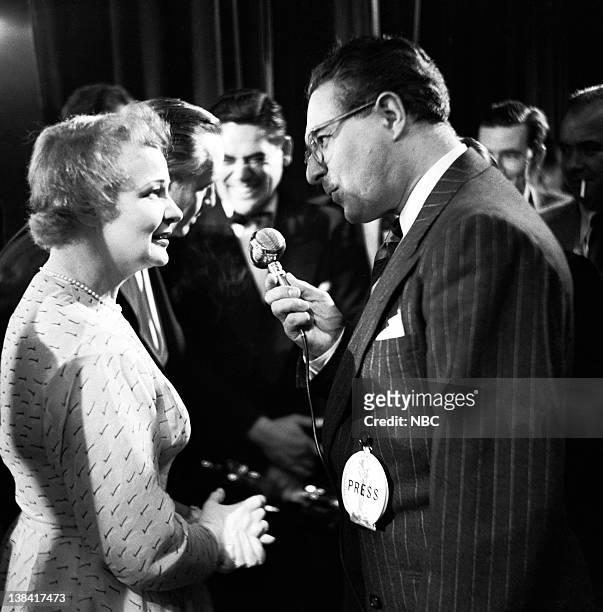 Ceremony -- AIr Date -- Pictured: Best Actress winner Shirley Booth for "Come Back, Little Sheba" talking with the press at the 25th Annual Academy...