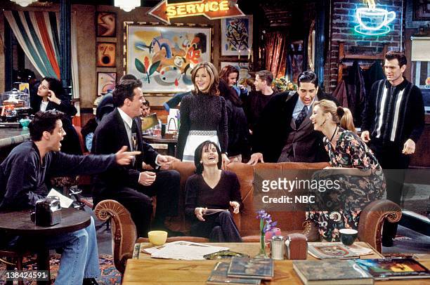 The One After the Superbowl" Episode 12 -- Pictured: Matt LeBlanc as Joey Tribbiani, Matthew Perry as Chandler Bing, Jennifer Aniston as Rachel...