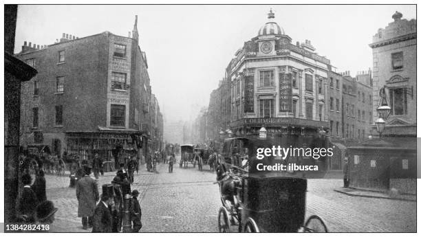 antique travel photographs of london: seven dials, st giles - covent garden 幅插畫檔、美工圖案、卡通及圖標