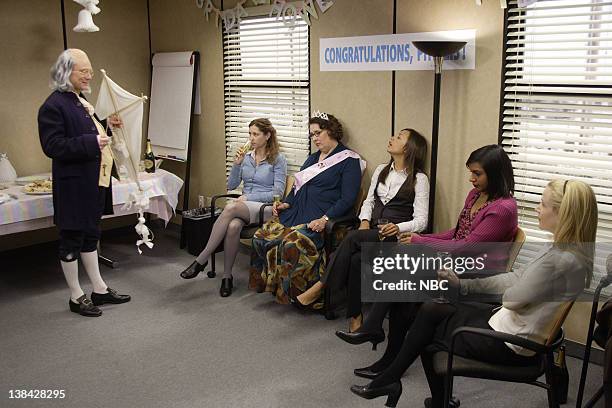 Ben Franklin" Episode 15 -- Aired 2/1/07 -- Pictured: Andrew Daly as Ben Franklin, Jenna Fischer as Pam Beesly, Phyllis Smith as Phyllis Lapin,...