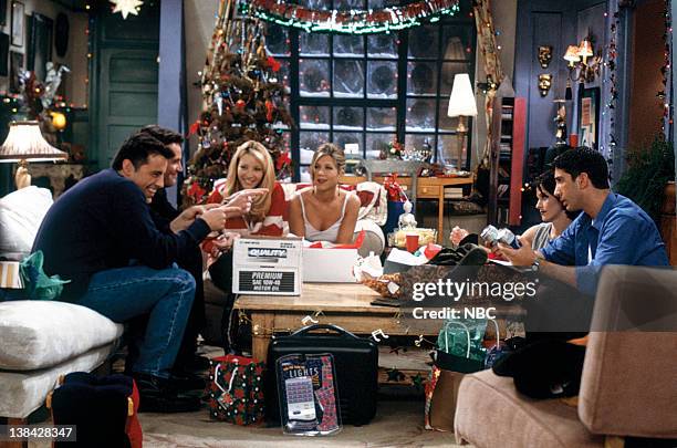 The One with Phoebe's Dad" Episode 9 -- Pictured: Matt LeBlanc as Joey Tribbiani, Matthew Perry as Chandler Bing, Lisa Kudrow as Phoebe Buffay,...