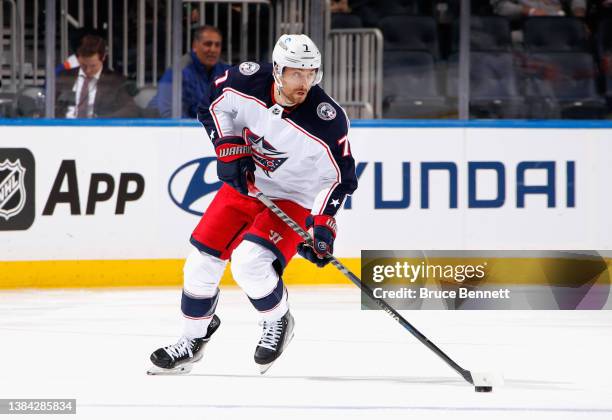 Sean Kuraly of the Columbus Blue Jackets skates against the New York Islanders at the UBS Arena on March 10, 2022 in Elmont, New York.