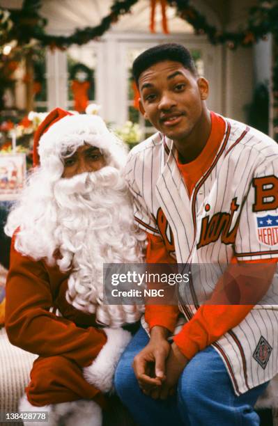 Twas the Night Before Christmas" Episode 13 -- Pictured: Alfonso Ribeiro as Carlton Banks, Will Smith as William 'Will' Smith
