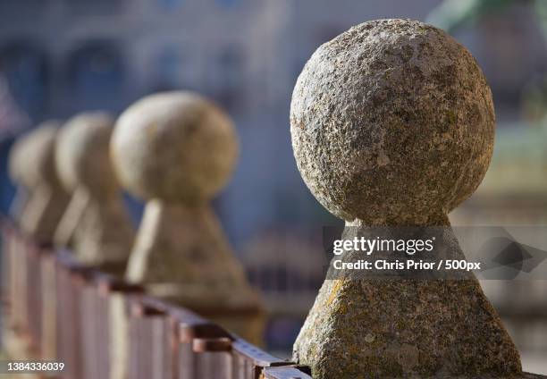 medieval stone ball finial close-up of sones fence,trujillo,spain - chris trujillo stock pictures, royalty-free photos & images