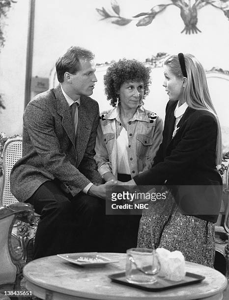 Woody Interruptus" Episode 11 -- Aired 12/13/90 -- Pictured: Woody Harrelson as Woody Boyd, Rhea Perlman as Carla Tortelli-LeBec, Jackie Swanson as...