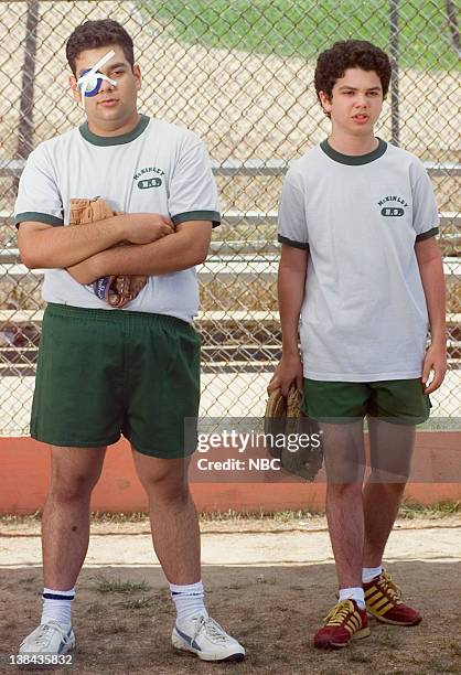 Pictured: Shaun Weiss as Sean, Samm Levine as Neal Schweiber