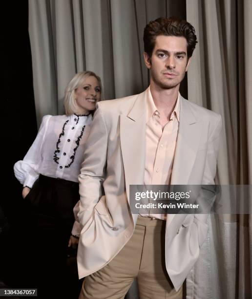 Marlee Matlin photobombs Andrew Garfield during the AFI Awards Luncheon at Beverly Wilshire, A Four Seasons Hotel on March 11, 2022 in Beverly Hills,...