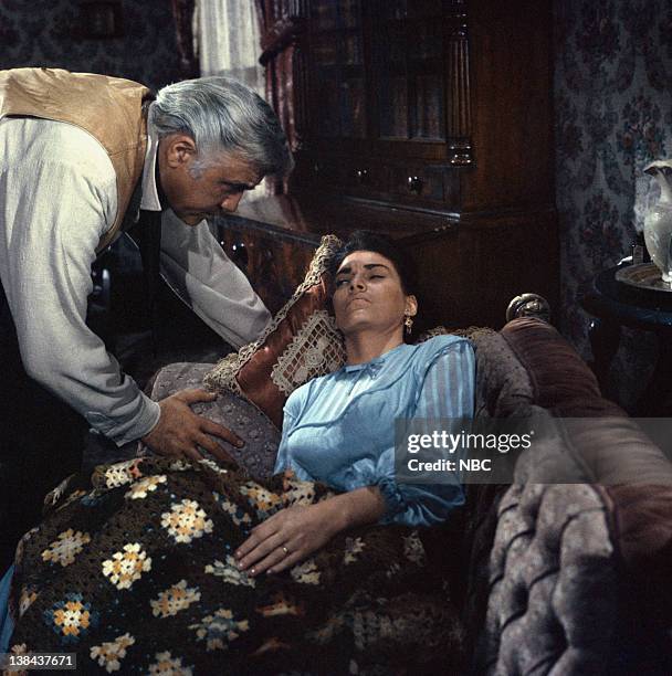 Death at Dawn" Episode 32 -- Aired 4/30/60 -- Pictured: Lorne Greene as Ben Cartwright, Nancy Deale as Beth Cameron