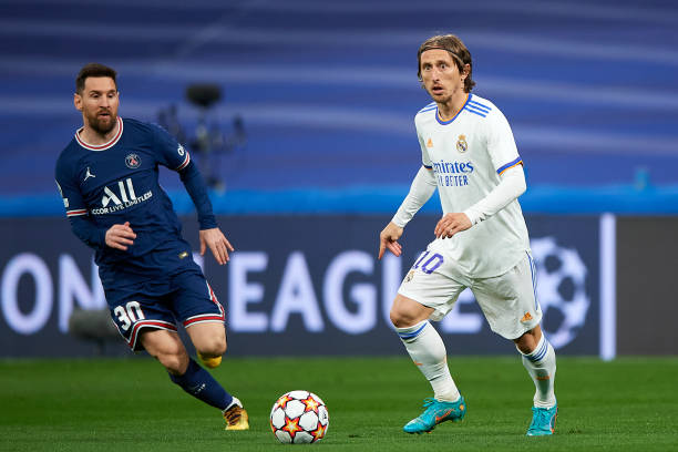 Luka Modric of Real Madrid in action during the UEFA Champions League Round Of Sixteen Leg Two match between Real Madrid and Paris Saint-Germain at...